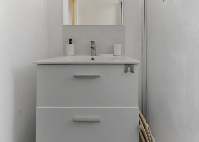 Le Dome - Cosy En Centre Avec Parking شقة